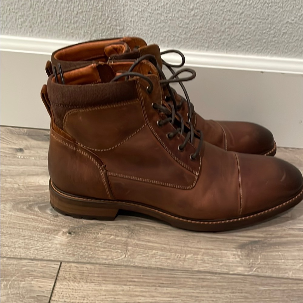 Brown Leather Lace-Up Boots